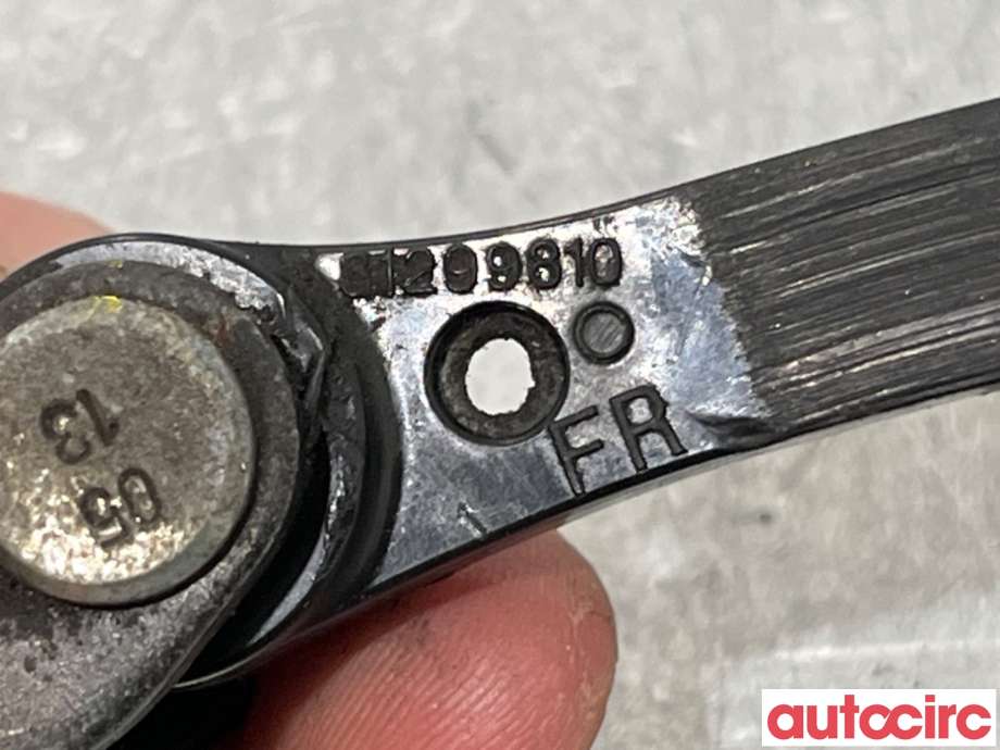 Dørstopper til Volvo V40 2012-2019  (VOLVO|31299810|)