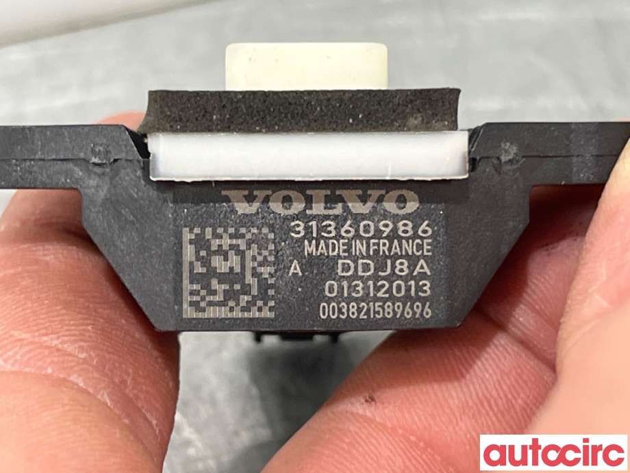 Airbag sensor høyre til Volvo V40 2012-2019 (VOLVO|31360986|)