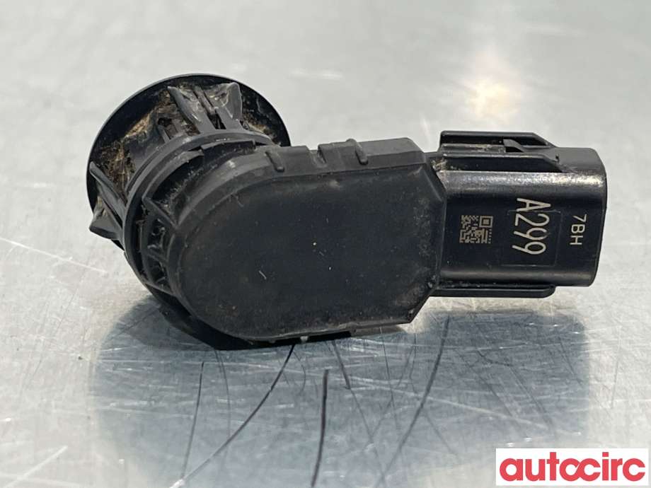 Parkeringssensor bak til Toyota RAV4 2013-2015 (Type IV, Fase 1) (TOYOTA|8934142030|4203043040)