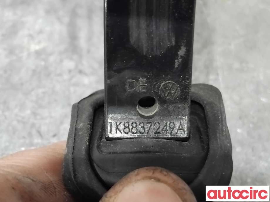 Dørstopper til VW Scirocco 2008-2013  (VOLKSWAGEN|1K8837249A|)