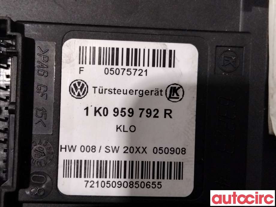 Ruteheis høyre foran til VW Scirocco 2008-2013  (VOLKSWAGEN|1Q0959702H|774-60194-00|1K0959792R)