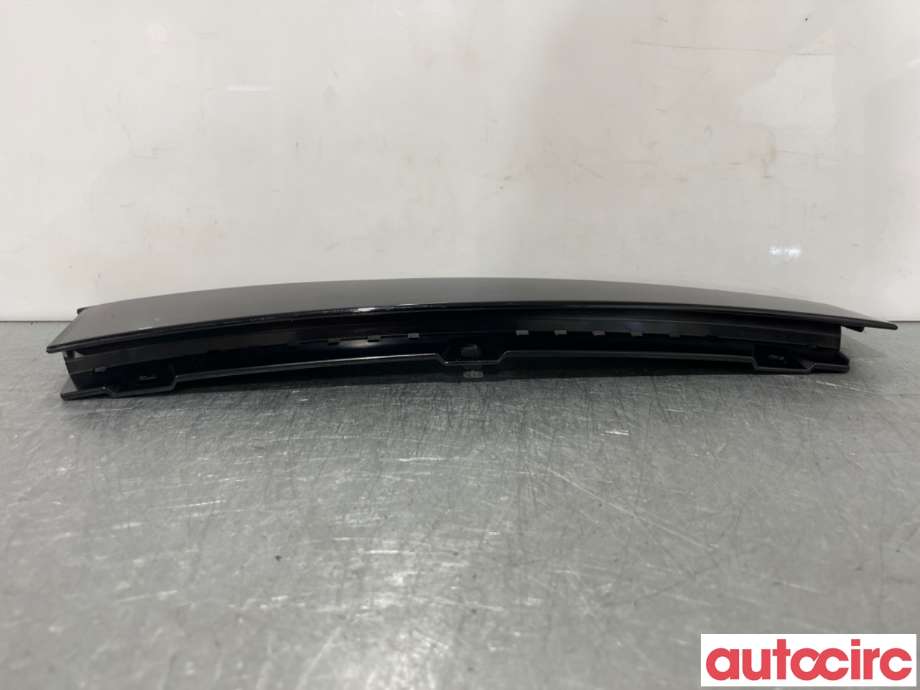 Lister til Volvo V40 2012-2019  (VOLVO|31391185|)