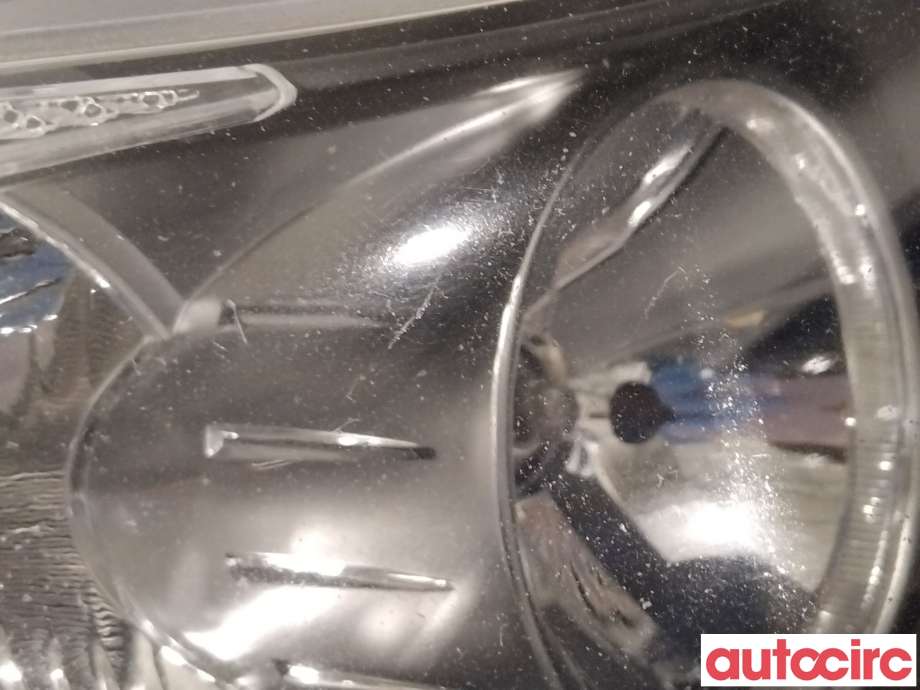 Frontlykt høyre halogen til BMW 3-Serie 2005-2011 (E90/E91/E92/E93) (E90/E91/E92/E93) (BMW|63116942722|89311640|6942722-07)