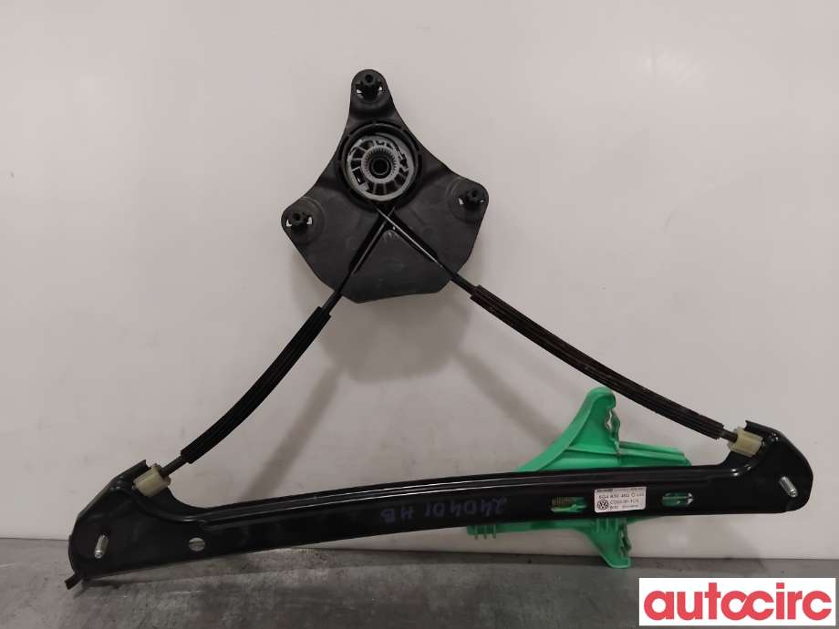 Ruteheis til VW Golf VII 2012-2017 (Fase 1)  (VOLKSWAGEN|5G4839462C|C03536-103)