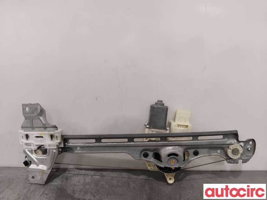 Ruteheis venstre bak til Peugeot 308 2013-2021 (Type II)  (PEUGEOT|9816273680|A65689-116|9826080480)
