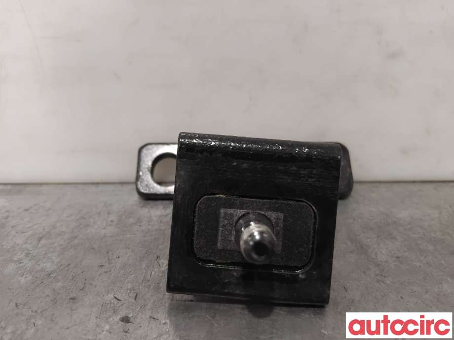Hengsler til Peugeot 308, 2013-2021 (Type II)  (PEUGEOT|9677830180)
