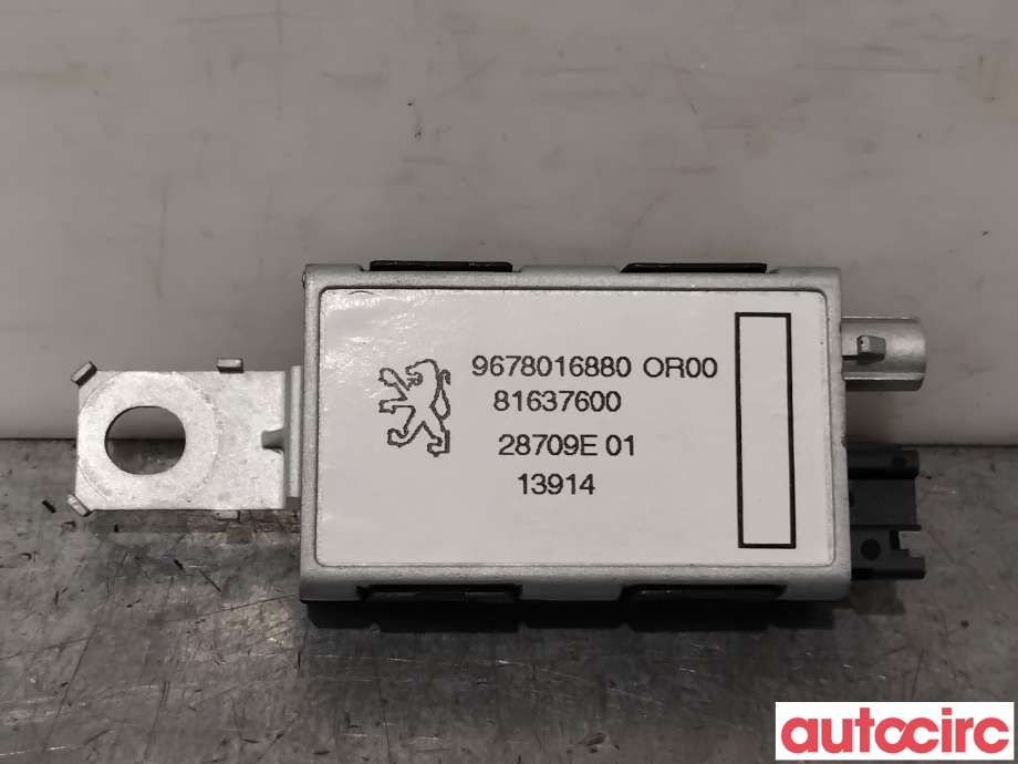 Antenne forsterker til Peugeot 308, 2013-2021 (Type II)  (PEUGEOT|9678016880)