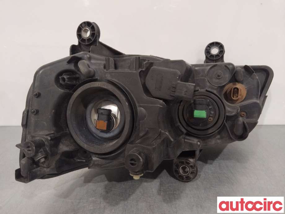 Frontlykt høyre halogen til Chrysler Voyager 2008-2011 (Type V) (CHRYSLER|5113340AC|264100-00|264102-01)