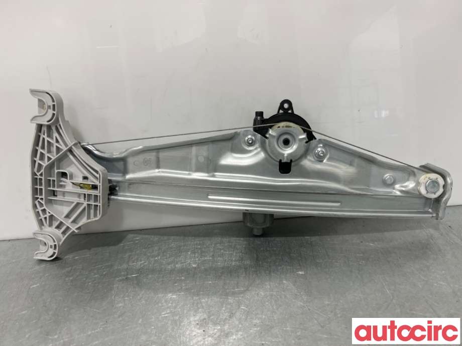 Ruteheis høyre foran til Hyundai Ioniq 5 2021-->>  (HYUNDAI|82460GI010|F00S1W2392|82460-GI010)