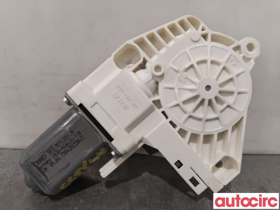 Ruteheis venstre foran til Audi A4, 2007-2014 (Type IV) (B8) (B8) (AUDI|8T0959801B)