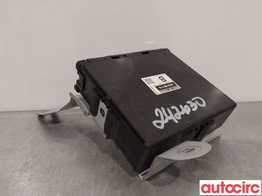 Styreenhet elektrisk parkbrems (EPB - Electric Parking Brake) til Mitsubishi Outlander 2015-->> (Type III, Fase 2) (MITSUBISHI|8631B776)