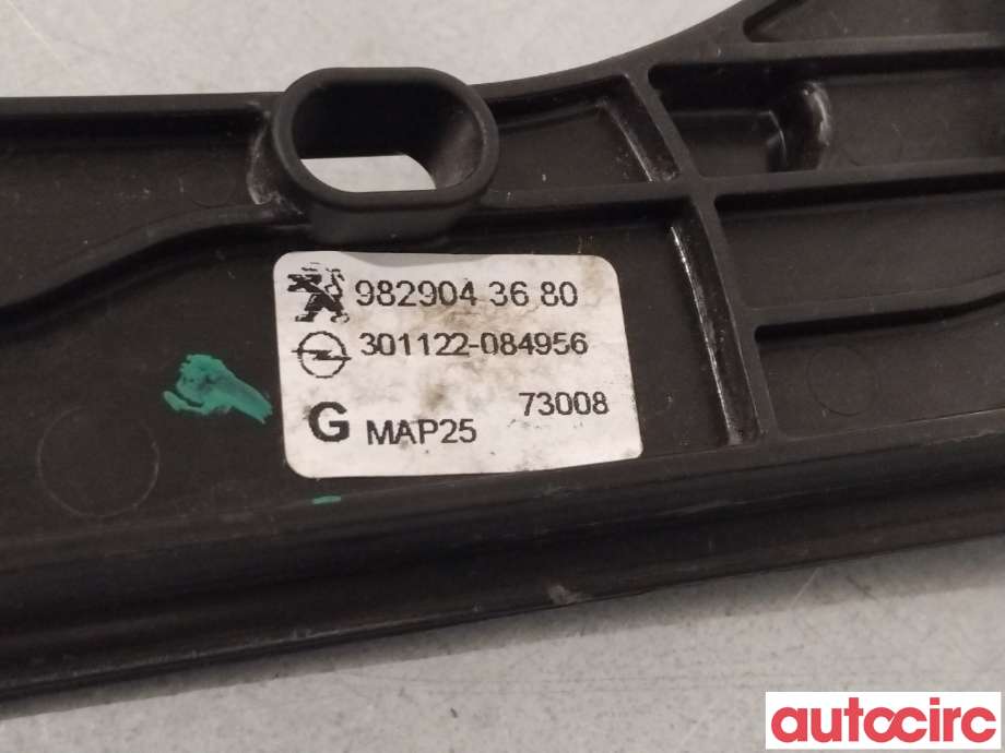 Ruteheis venstre foran til Peugeot 208 2019-->> (Type II)  (PEUGEOT|9829043680)