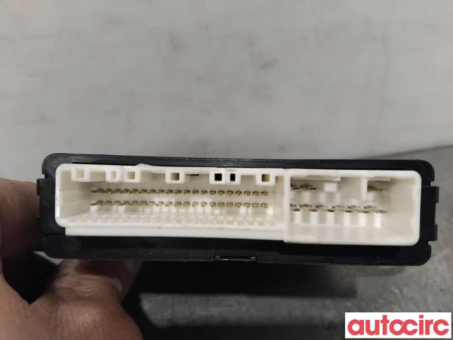 Styreenhet elektrisk bakluke til Toyota RAV4 2019-->> (Type V)  (TOYOTA|8922242010|414814-11410|89222-42010)
