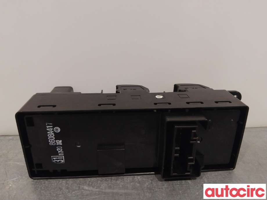 Bryter ruteheis til Mitsubishi Outlander 2015-->> (Type III, Fase 2)  (MITSUBISHI|8608A417|)