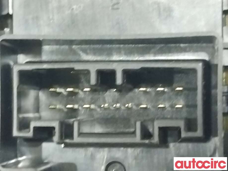 Bryter ruteheis til Mitsubishi Outlander 2015-->> (Type III, Fase 2)  (MITSUBISHI|8608A417|)