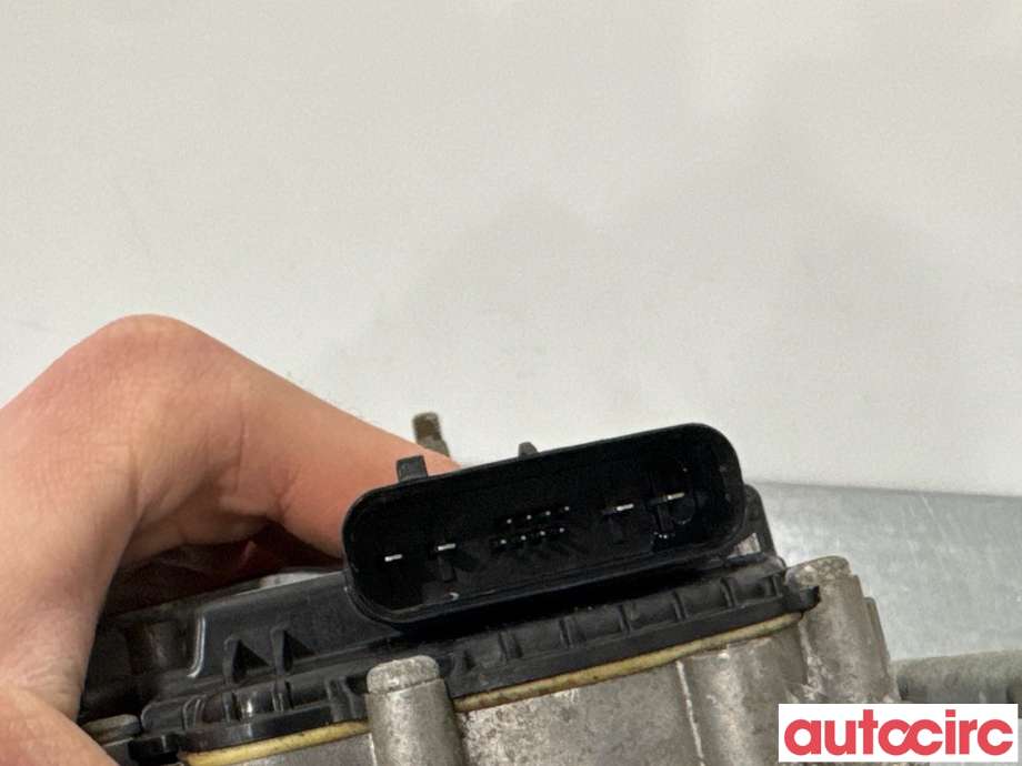 Viskermotor frontrute til Ford Transit Connect 2013-2018 Type II, Fase 1 (FORD|2682132|W000077359|GK31-17504-BA)