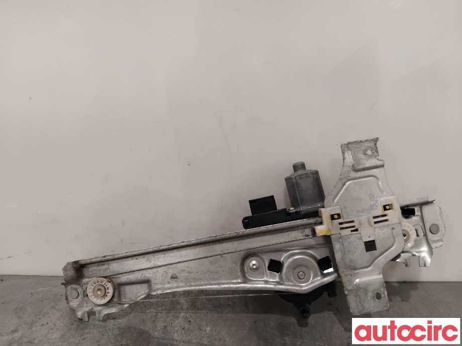 Ruteheis høyre bak til Peugeot 2008 2013-2019 (Type I)  (PEUGEOT|9816402280|0130822970|9816401480)