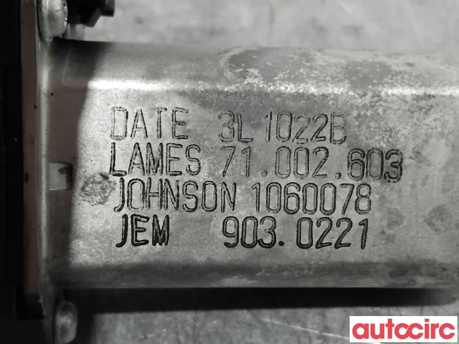 Ruteheis til BMW 3-Serie 2005-2011 (E90/E91/E92/E93) (E90/E91/E92/E93) (BMW|67626927025|71002603|)