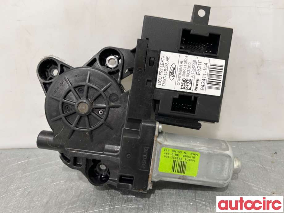Ruteheis venstre foran til Ford Kuga 2008-2012 (Type I)  (FORD|1766857|979037-100|7M51-14B533AE)