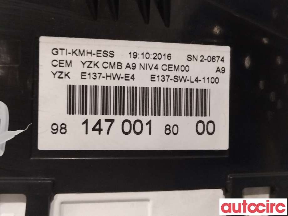 Instrumentpanel til Peugeot 2008 2013-2019 (Type I)  (PEUGEOT|9813873880|9822720680)