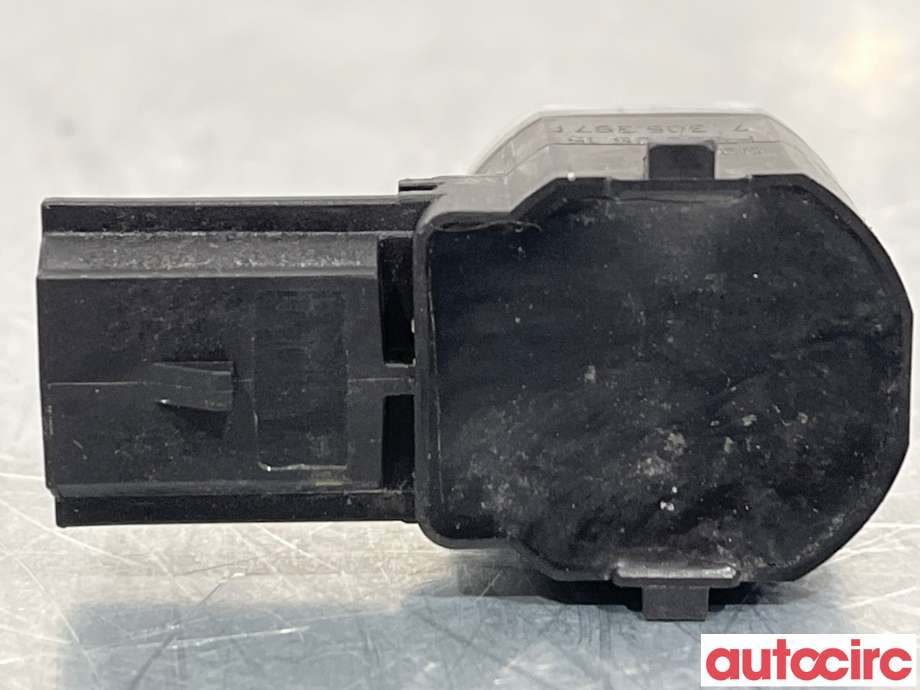 Parkeringssensor foran til Ford C-Max 2015-2019 (Type II, Fase 2) (FORD|1899681|EM2T-15K859-AAW)
