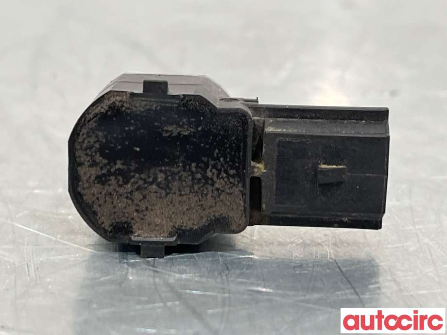 Parkeringssensor foran til Ford C-Max 2015-2019 (Type II, Fase 2) (FORD|1899681|EM2T-15K859-AAW)