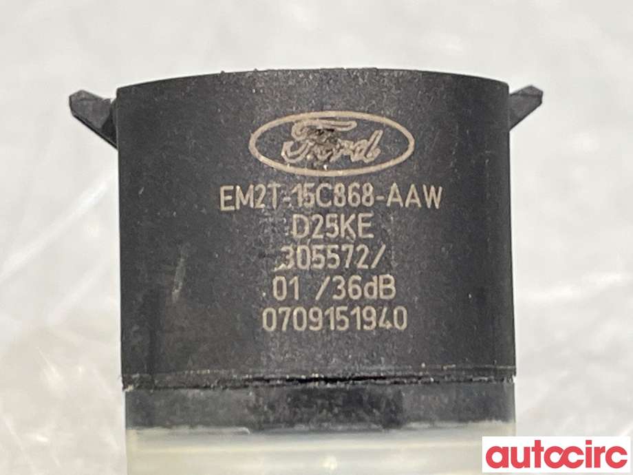 Parkeringssensor foran til Ford C-Max 2015-2019 (Type II, Fase 2) (FORD|2488547|EM2T-15C868-AAW)