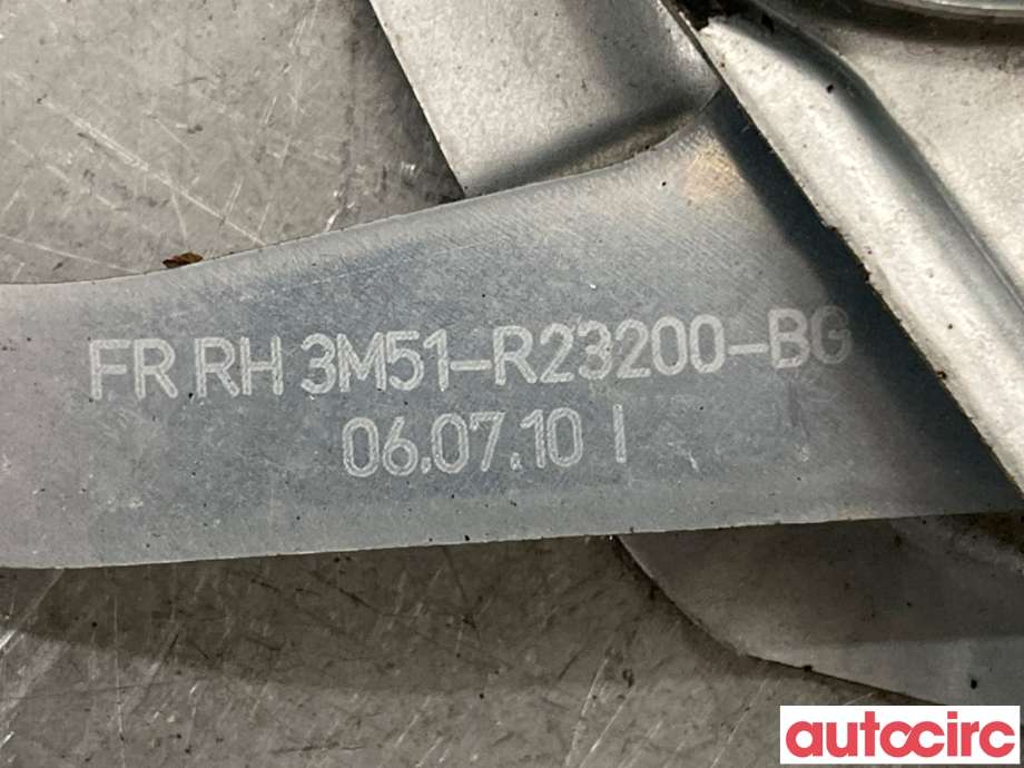 Ruteheis til Ford Kuga 2008-2012 (Type I)  (FORD|1738646||3M51-R23200-BG)
