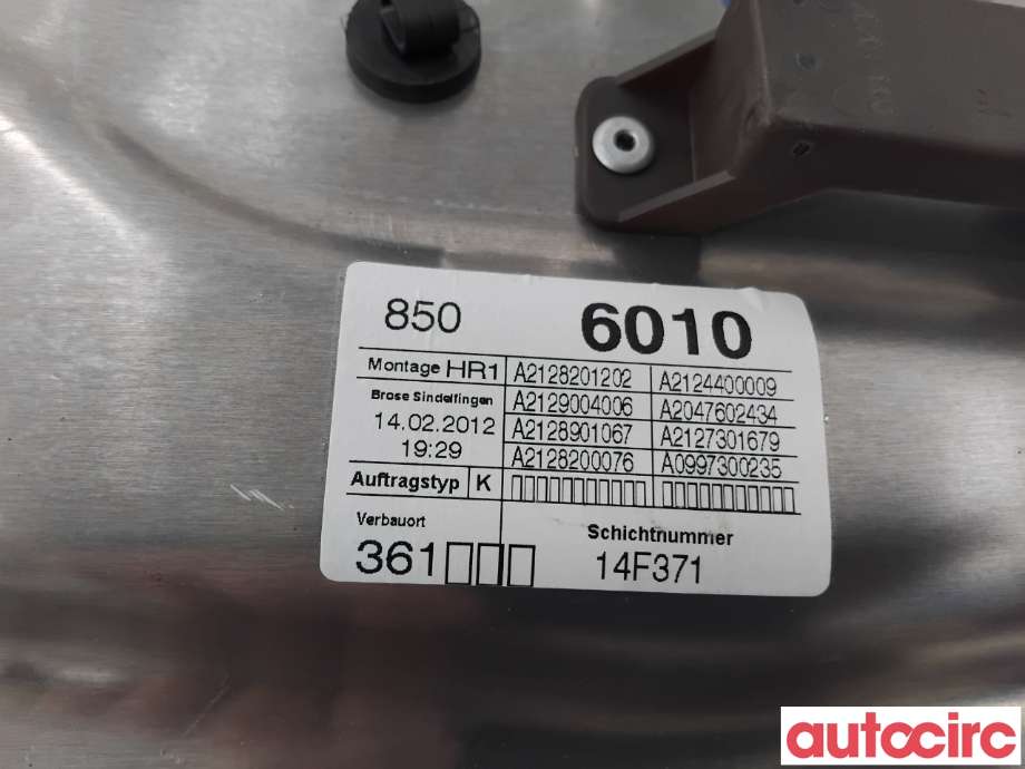 Ruteheis til Mercedes E-Klasse 2009-2013 (Fase 1) (W212) (W212) (MERCEDES|A2127301879|)