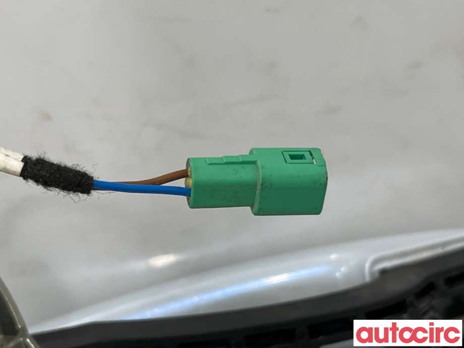 Dørhåndtak utv venstre bak til Ford Kuga 2008-2012 (Type I)  (FORD|1305822||1480060)