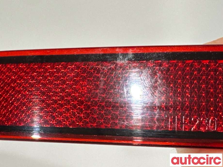 Refleksplate til Volvo XC60 2017-->> (Type II) (VOLVO|31689336||31656677)