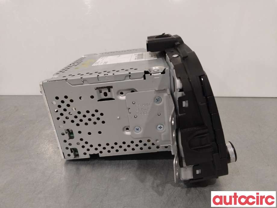 Bilstereo navigasjon til Kia Soul 2014-2019 (Type II)  (KIA|96560E4111CA|)