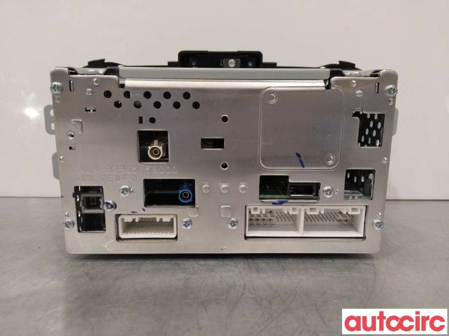 Bilstereo navigasjon til Kia Soul 2014-2019 (Type II)  (KIA|96560E4111CA|)
