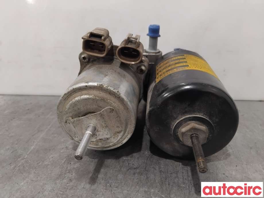 ABS sentral til Toyota Yaris 2012-2014 (Type III, Fase 1)  (TOYOTA|4707012020||47070-12010)