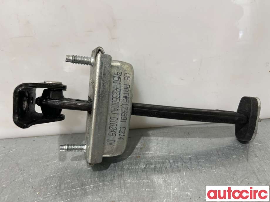 Dørstopper til Ford Kuga 2008-2012 (Type I) (FORD|1641573||3M51-R23500AJ)