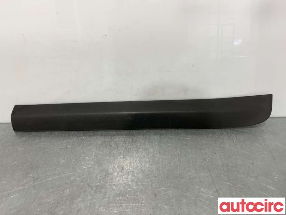 Lister til Ford Kuga 2008-2012 (Type I) (FORD|1707509||8V41-S24903-AD)