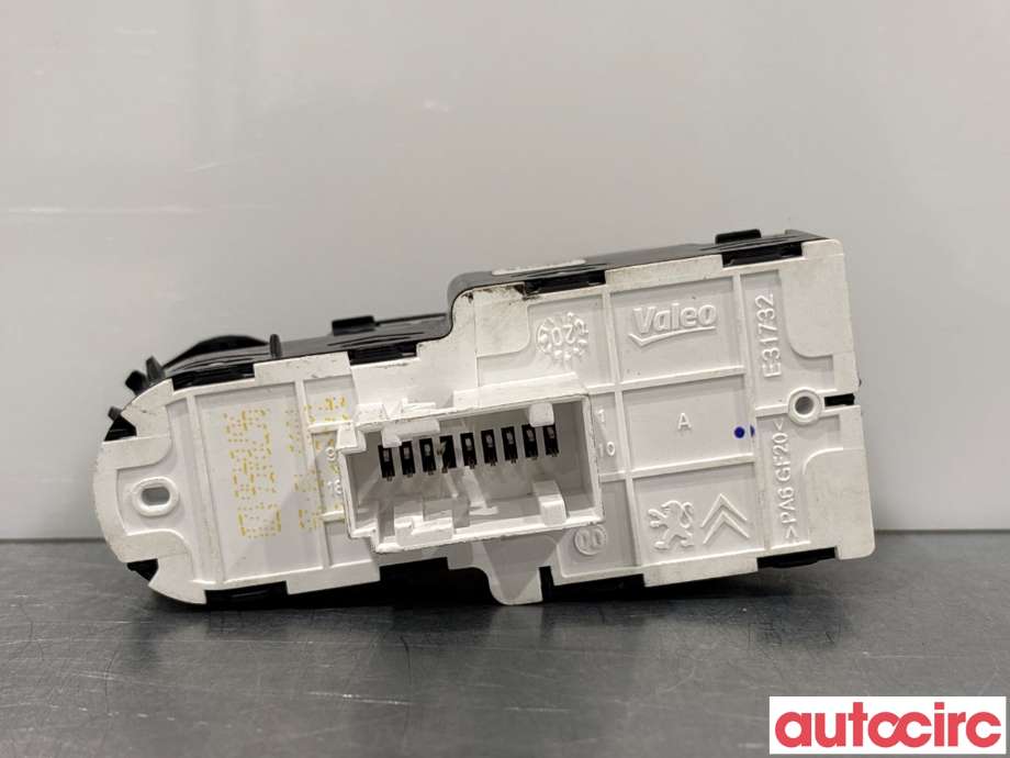 Bryter ruteheis til Peugeot Expert 2016-->> (Type III)  (PEUGEOT|98329368ZD|96784561ZD)