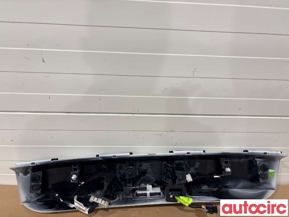 Bakluke/bakdør håndtak til Peugeot 2008 2019-->> (Type II)  (PEUGEOT|984820881T|)