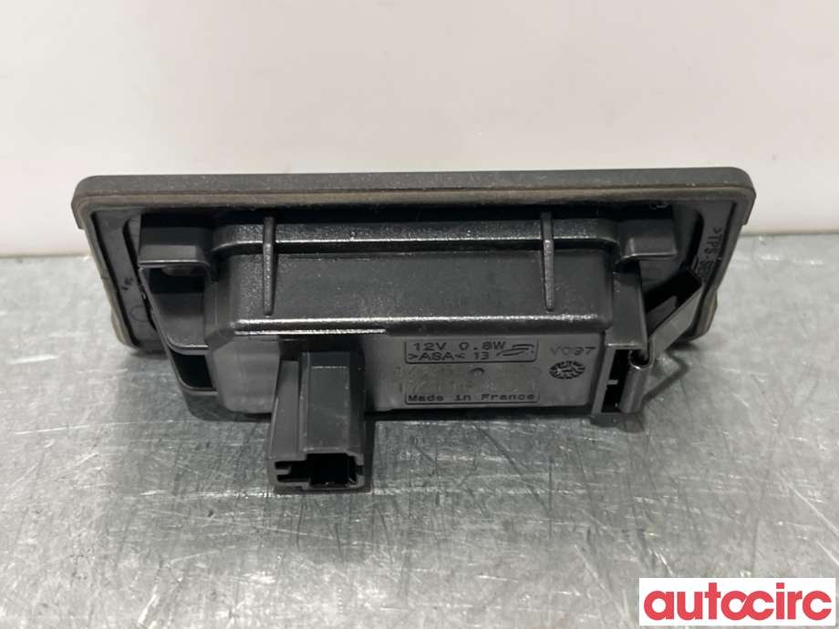 Skiltlys til VW Golf Sportsvan 2014-2018  (VOLKSWAGEN|5NA943021|)