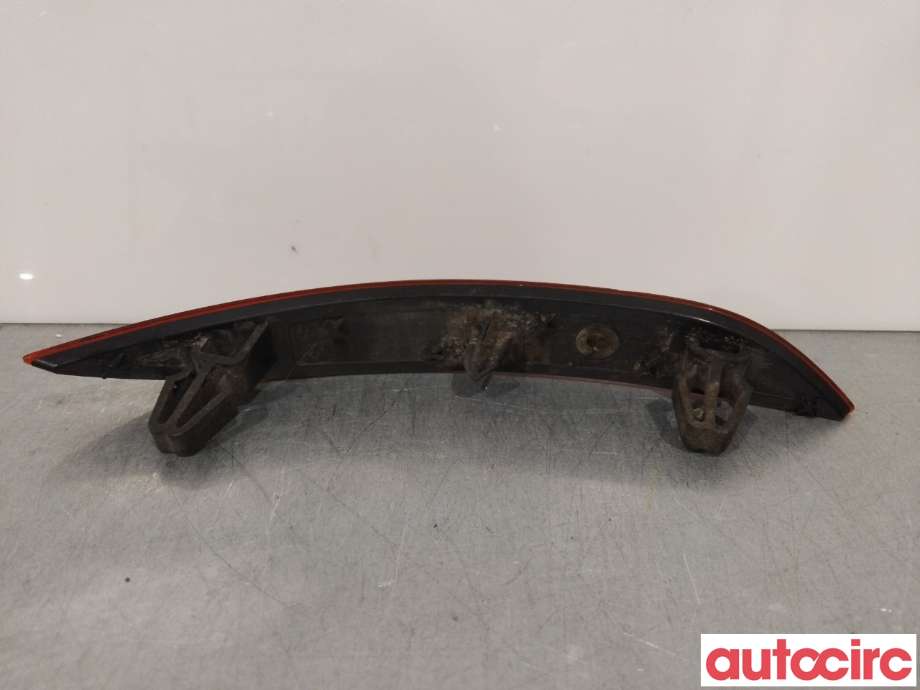 Refleksplate til Audi A3 2016-2020 (Type III, Fase 2) (AUDI|8V0945105A|)