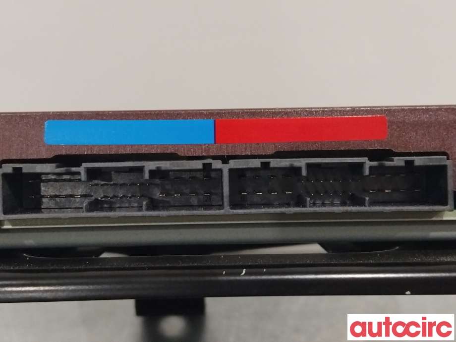 Bilstereo forsterker til Kia EV6 2021-->> (KIA|96370CV100)
