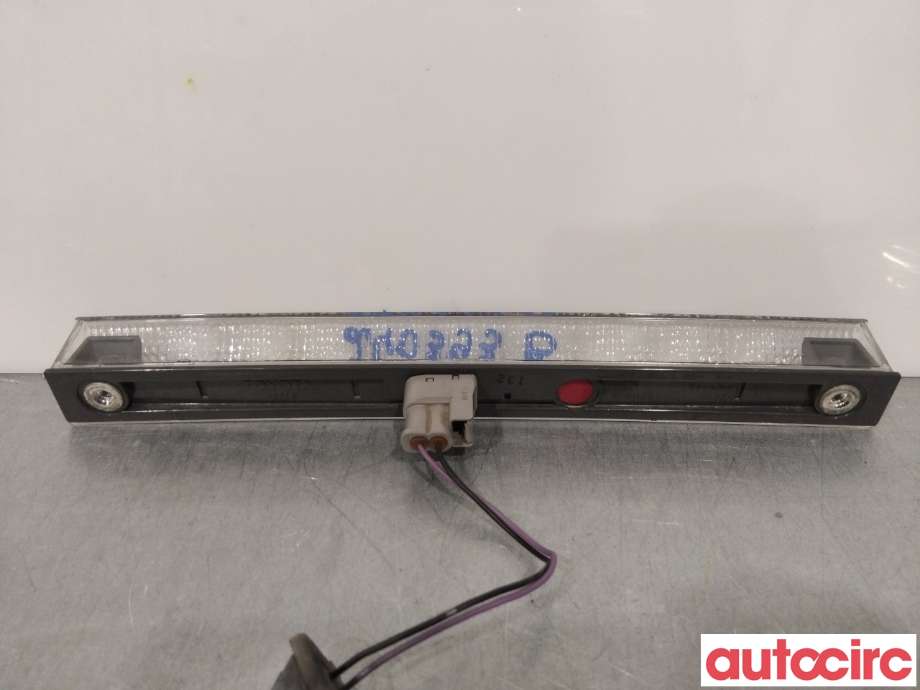 Baklykt bremselys bakrute til Toyota RAV4 2019-->> (Type V)  (TOYOTA|8157048080)