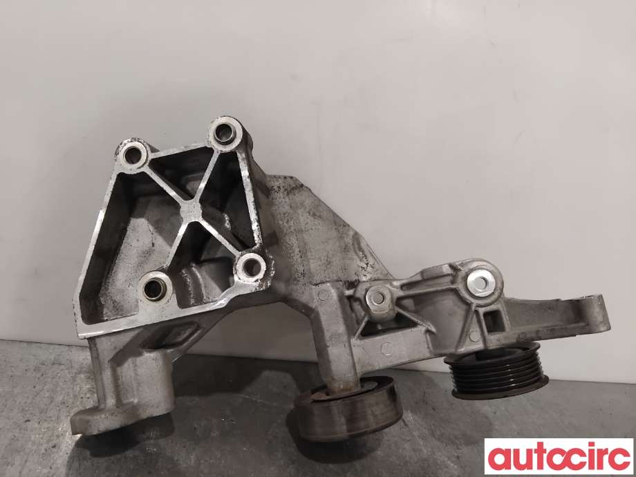 Dynamobrakett til Hyundai Santa Fe 2012-2020 (Type III)  (HYUNDAI|252852F300||252852F301)