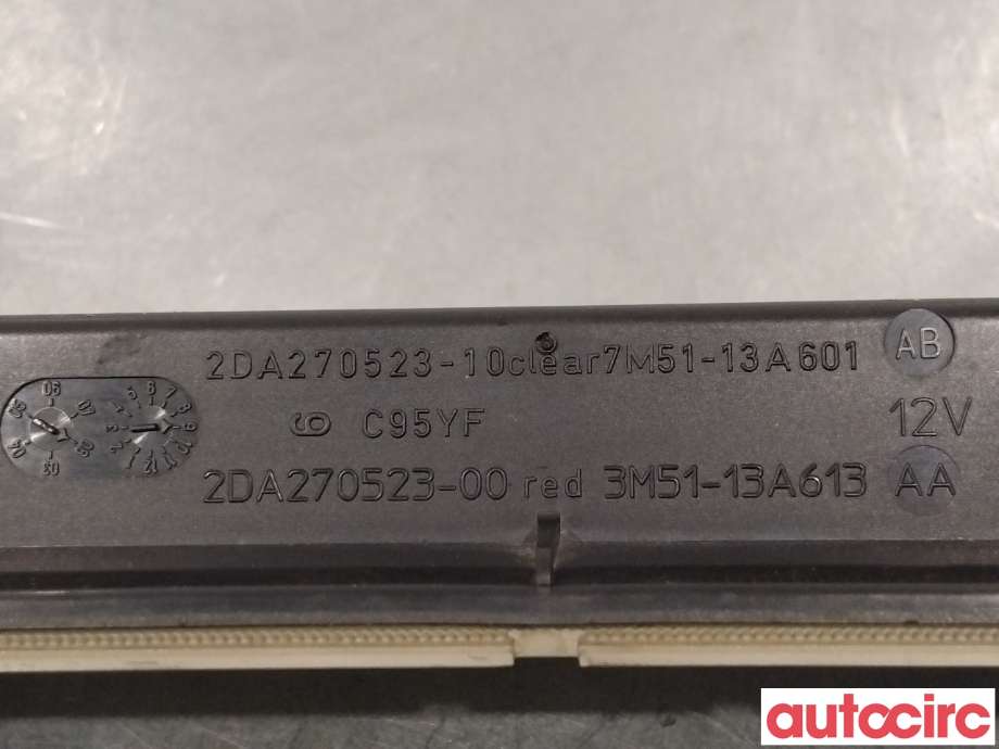 Baklykt bremselys bakrute til Ford Kuga 2008-2012 (Type I) (FORD|1535269|8V41-13A601-AA)