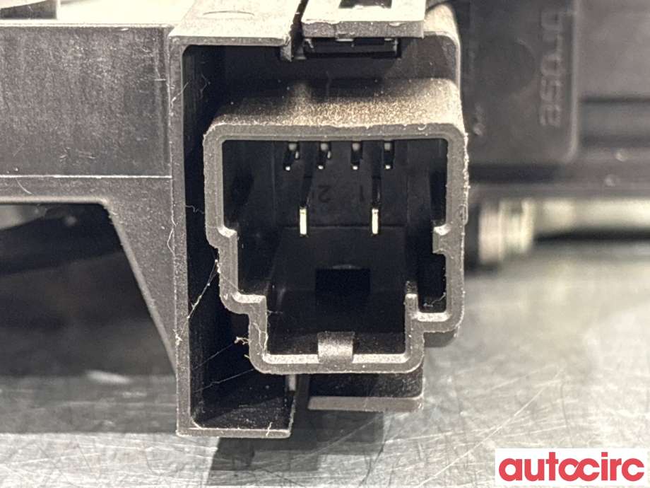 Ruteheis venstre bak til Volvo XC70 2008-2013 (Type II, Fase 1)  (VOLVO|30699647|970715-101|)