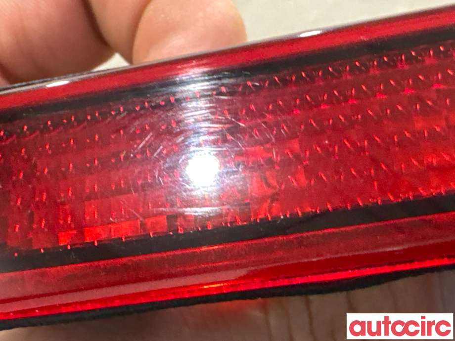Baklykt bremselys bakrute til Suzuki SX4 S-CROSS 2013-->> (Type II)  (SUZUKI|35820-63J00||35810-63J0)