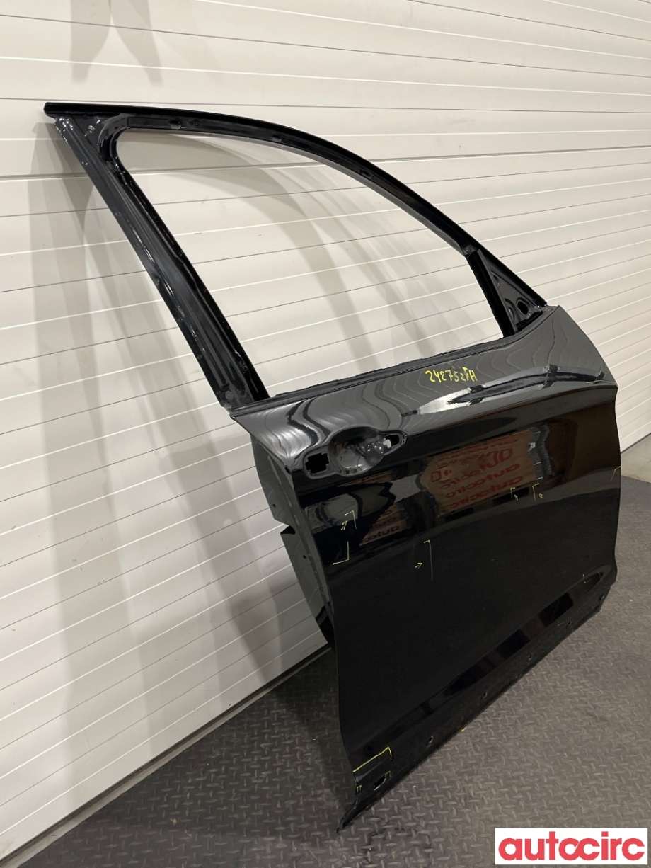 Dør høyre foran til BMW X3 2010-2017 (F25) (F25) (BMW|41517355804)