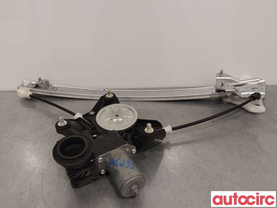 Ruteheis venstre foran til Toyota Yaris Cross (SUV) 2021-->>  (TOYOTA|857200D550)