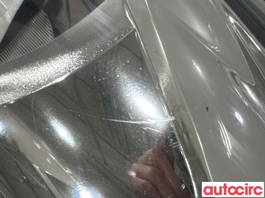 Frontlykt venstre halogen til Peugeot Partner 2015-2019 (Type II, Fase 2)  (PEUGEOT|6208K6|89318031|9682828280)