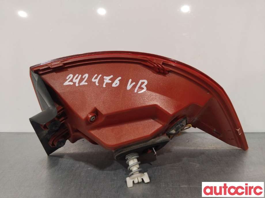 Baklykt venstre til VW Passat 2011-2015 (B7) (B7) (VOLKSWAGEN|3AF945207B)